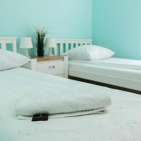 Cyrkoniowa Lejlighed